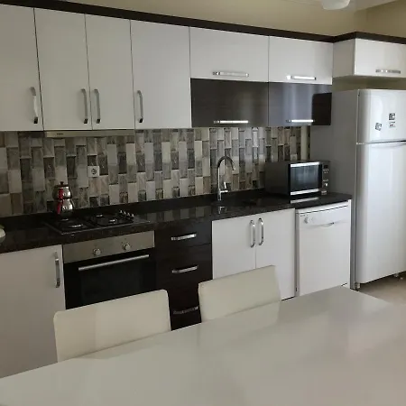 Elit Park Residence Apartment